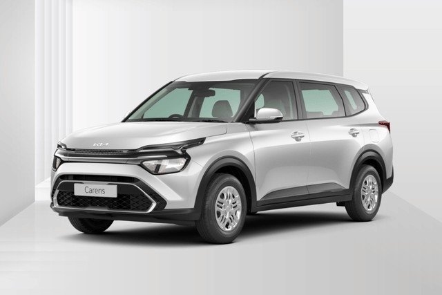 Kia Carens Manual Self Drive Car Rental in Goa - Zoomigo Cars Rental