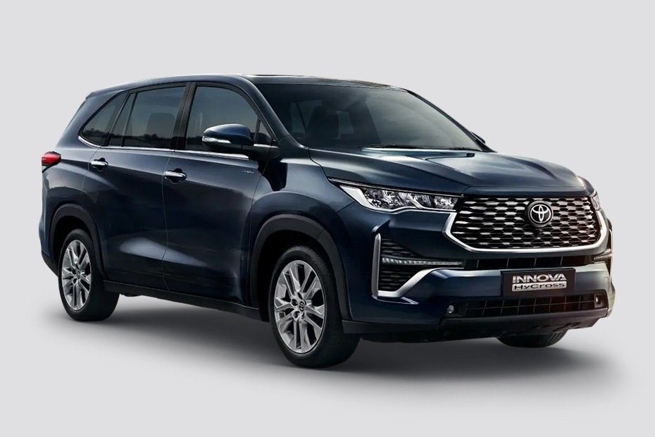 Toyota Innova Hycross Automatic Self Drive Car Rental in Goa - Zoomigo Cars Rental